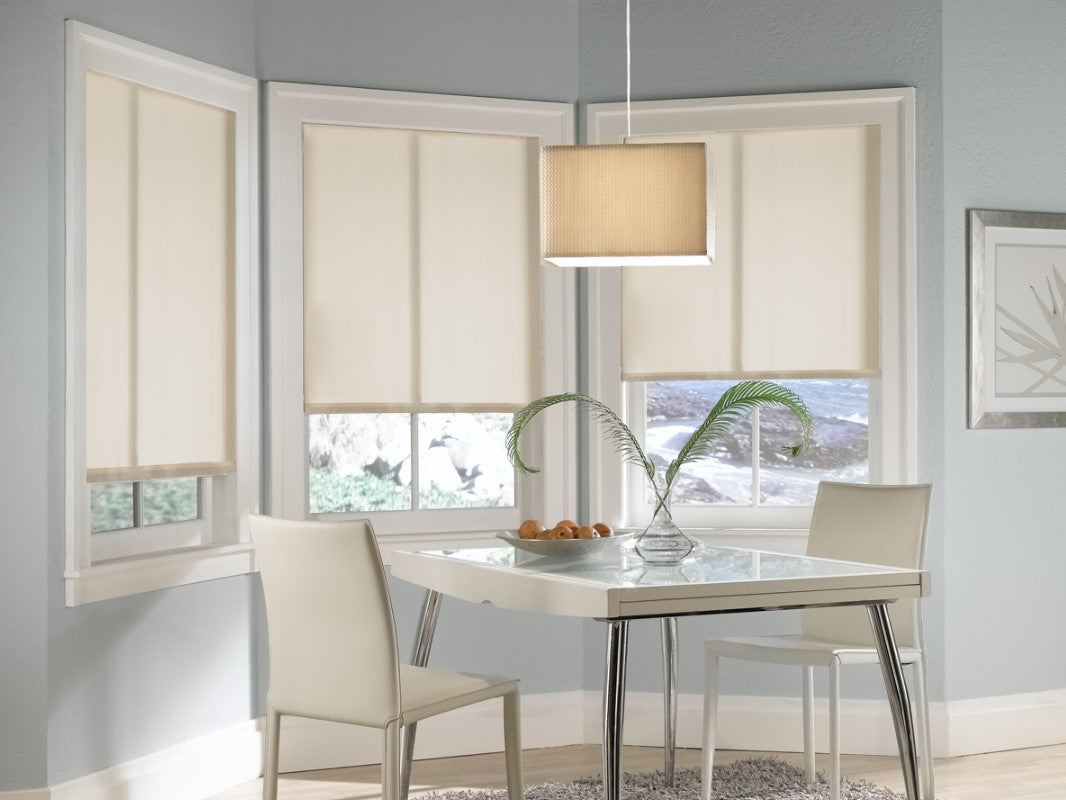 Cordless Solar Shade in 3% Ivory